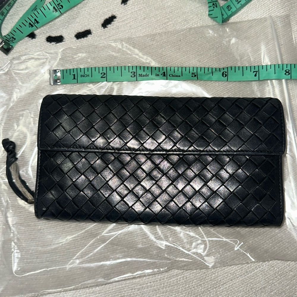 Bottega Veneta black intrecciato leather long wallet damaged